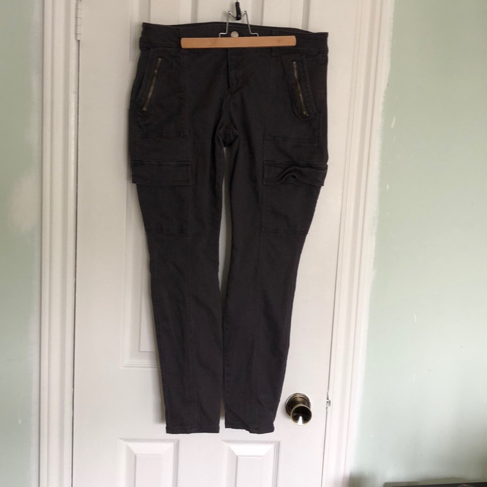Gap khakis- women’s